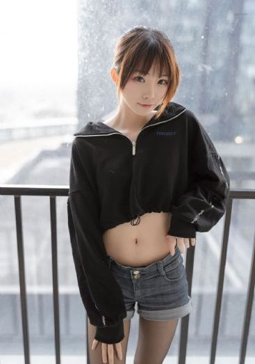 李丽珍三级无删减视频播放