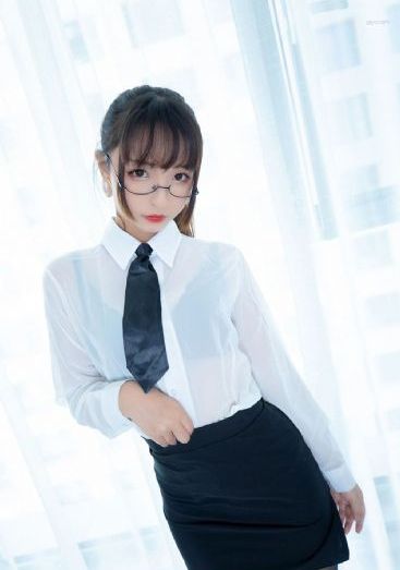 王李丹妮—路向西未删减版