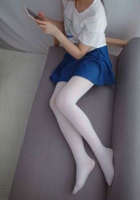 娇小性色