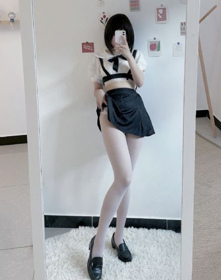 美女邻居在线观看