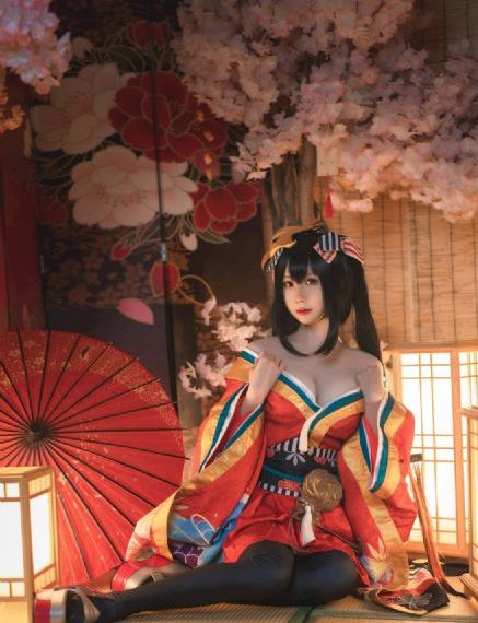 女皇撞到正粤语全集在线看高清