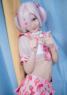 天降女子从二楼掉下来