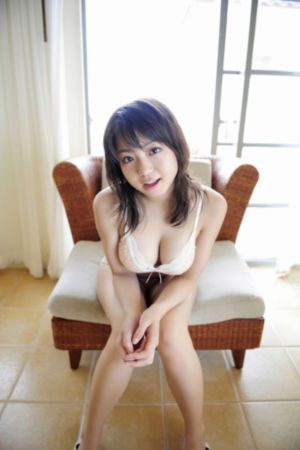 李采潭在线播放