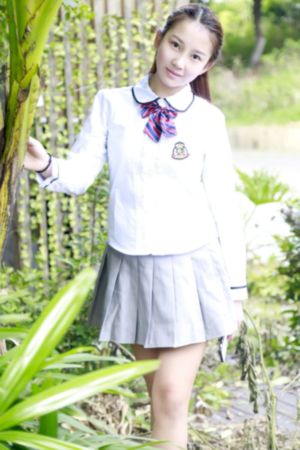 你比星光美丽40集全免费播放视频