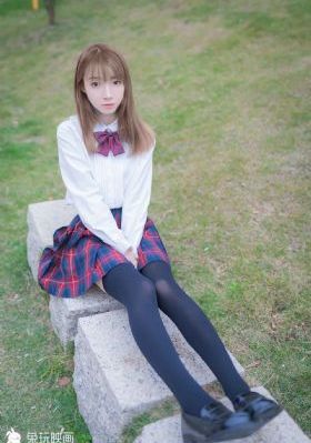淑芬大腿内又痒了