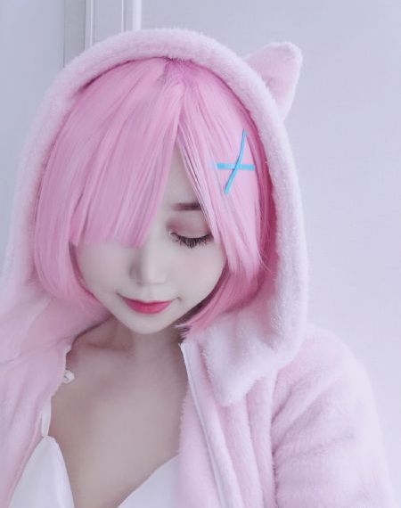 年轻的妻子1