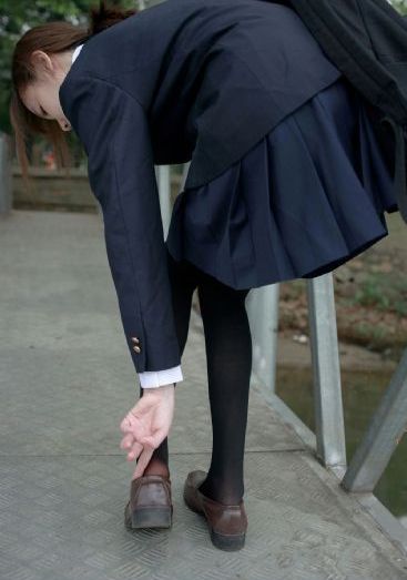 免费看美女的逼