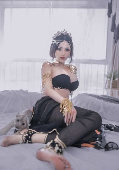 吉冈奈奈子